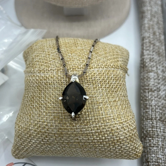 🖤 Silver and Gold Vintage Smoky Quartz Pendant Necklace 16" - Picture 7 of 15